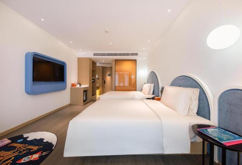 Семейный Номер Deluxe, Atour Hotel Guiyang Guanshan Lake City Government