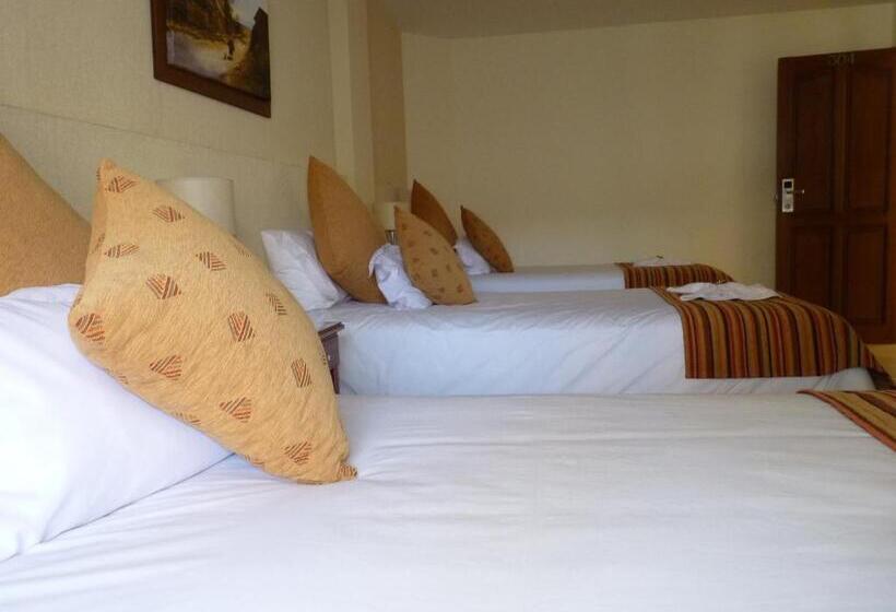 스탠다드 트리플 룸, Astur