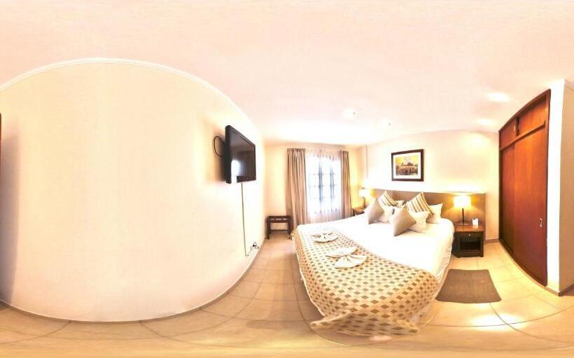 패밀리 룸, Astur