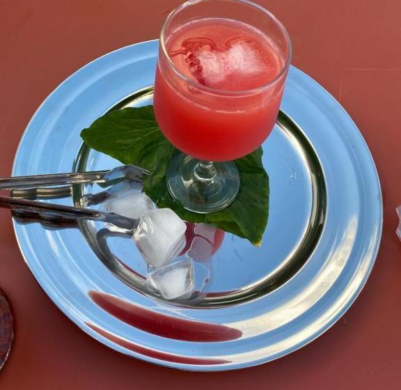 带阳台套房, Pousada Do Vale