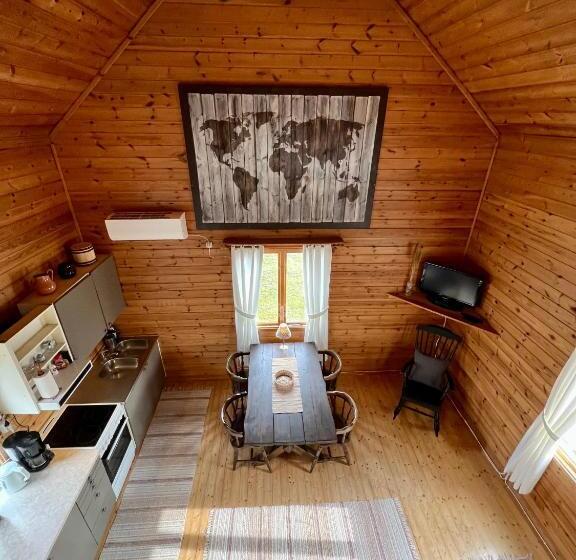 Дом 1 Спальня, Klobbars Gästhem O Stugor