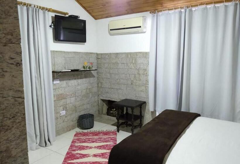 舒适三人间, Recanto Das Pedras