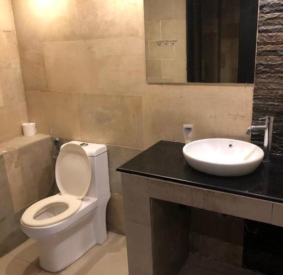 חדר סטנדרט חדר אמבטיה משותף, Surf Bali Villa