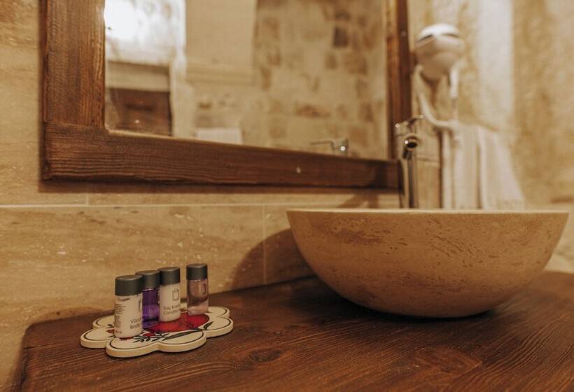 스탠다드 룸, Lagania In Cave