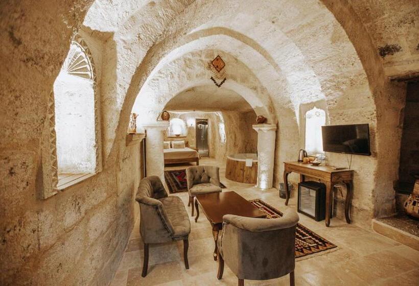 스탠다드 룸 킹사이즈 침대, Lagania In Cave