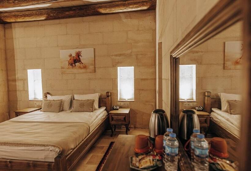 디럭스 룸, Lagania In Cave