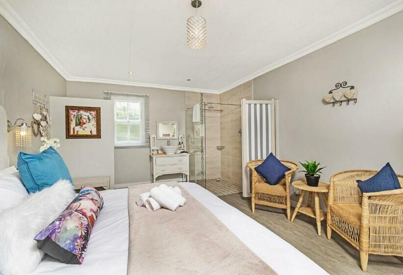 Стандартный Номер Кровать Кинг, La Montagne Lodge