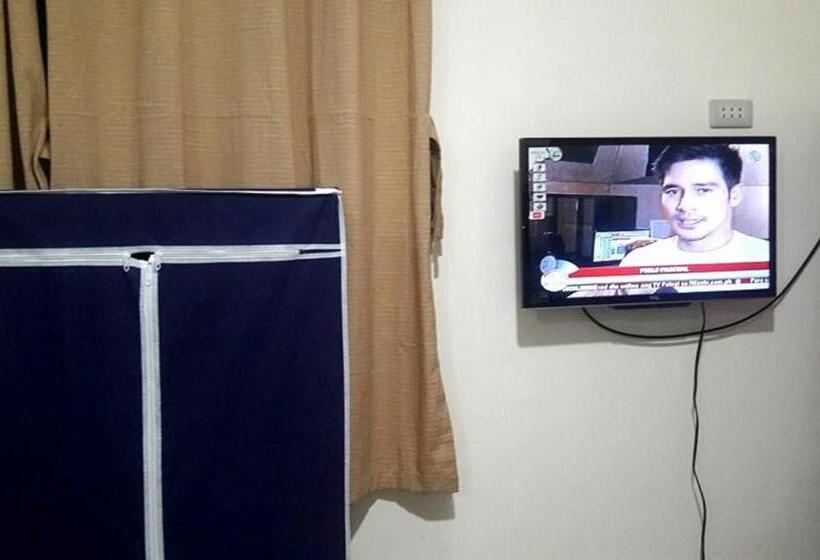 家庭工作室, Gaeas Apartments