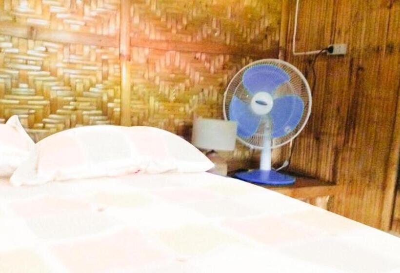 스탠다드 룸 공동 욕실, Gaeas Apartments