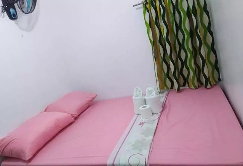 スタンダード４人部屋, Gaeas Apartments