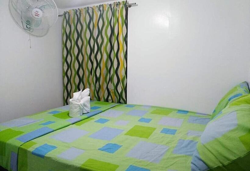 4인용 스탠다드 룸, Gaeas Apartments