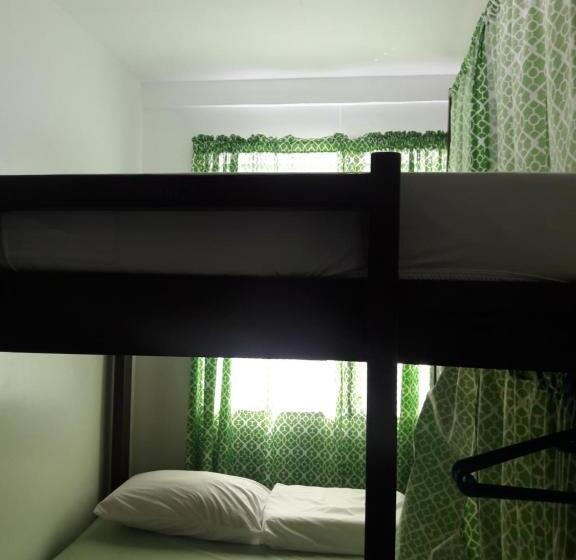 带1个卧室的带阳台的公寓, Gaeas Apartments