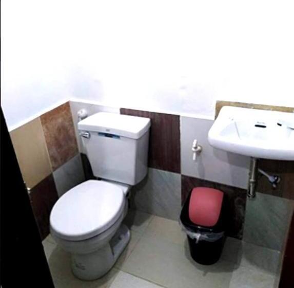 四人标准间, Gaeas Apartments