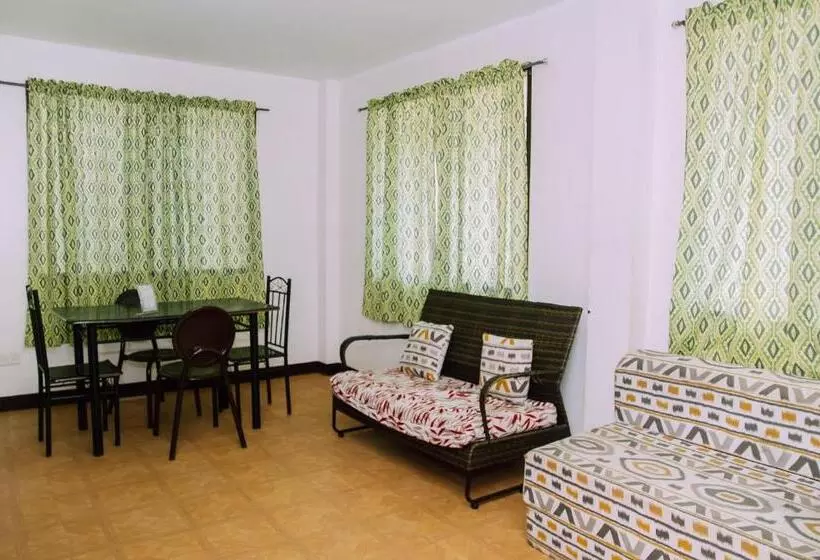 ３ベッドルームアパートメント, Gaeas Apartments