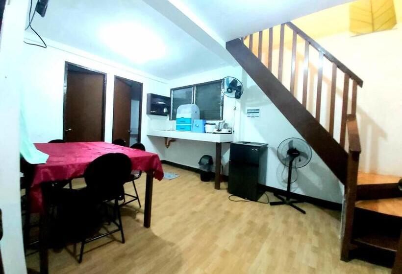 침실 1개 발코니 아파트, Gaeas Apartments