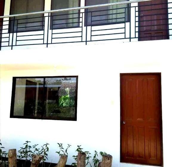 带1个卧室的带阳台的公寓, Gaeas Apartments