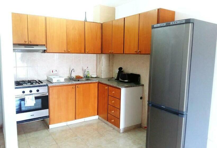 آپارتمان 2 خوابه, Georgia Apartments