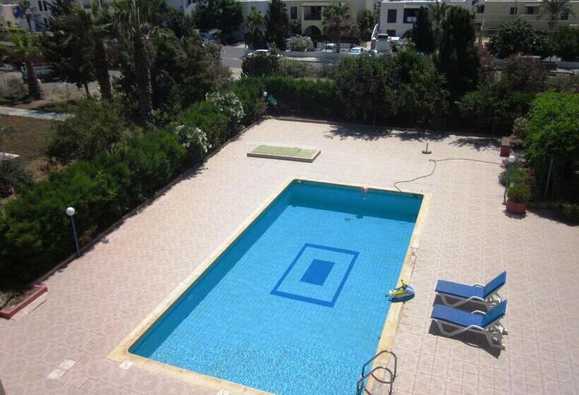 استودیو استاندارد با بالکن, Georgia Apartments