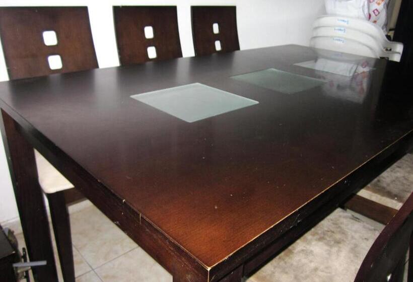 آپارتمان 1 خوابه با چشم‌انداز دریا, Georgia Apartments