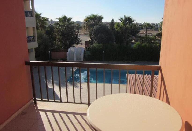 آپارتمان 1 خوابه با چشم‌انداز دریا, Georgia Apartments