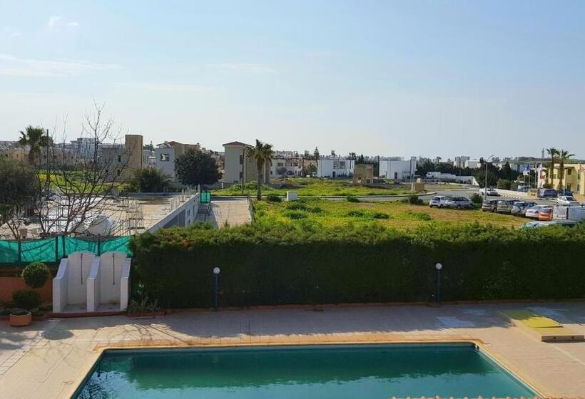 آپارتمان 1 خوابه, Georgia Apartments