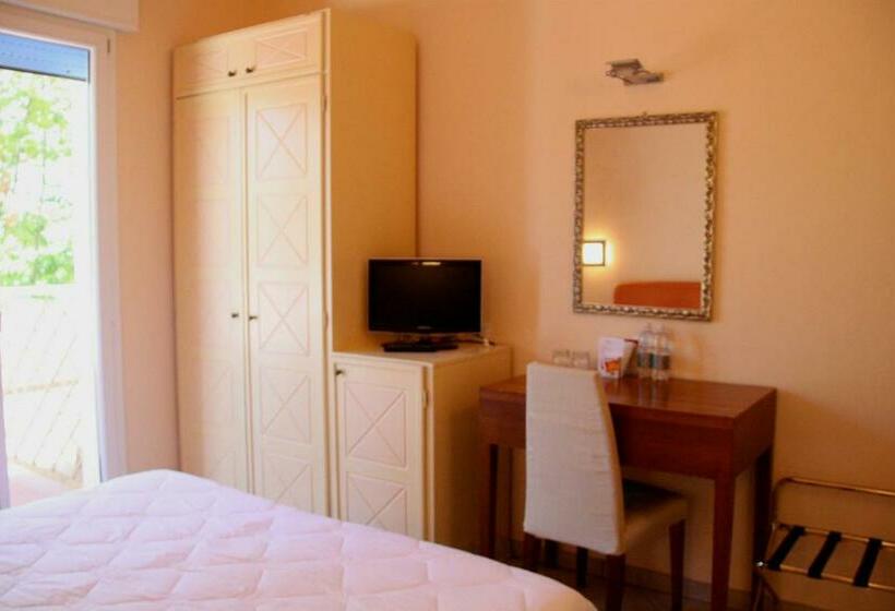 带阳台的高级房间, Alba