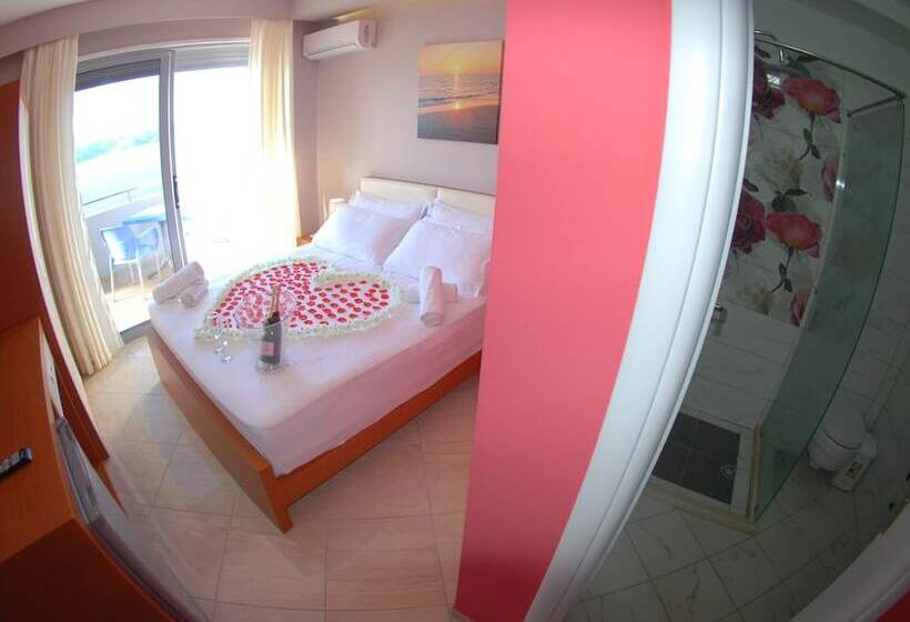 חדר סטנדרט נוף לים, Divers