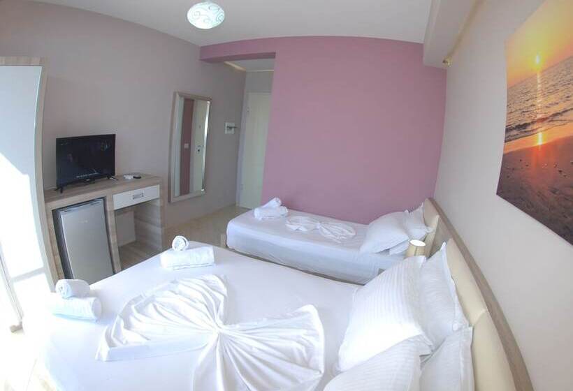 חדר דלוקס לשלושה עם נו לים, Divers