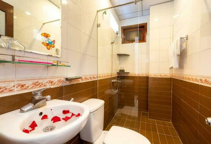 اتاق استاندارد چهار تخته, Family