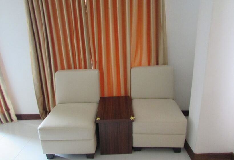 غرفة سوبيريور, Friends Beach