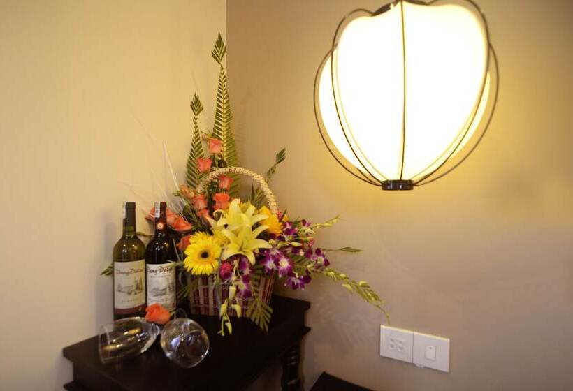 اتاق لوکس با بالکن, Hawal Boutique Villa Hoi An