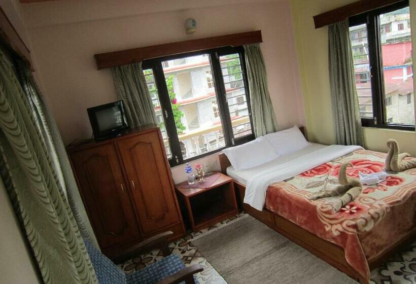 اتاق استاندارد با چشمانداز کوهستان, New Annapurna Guest House