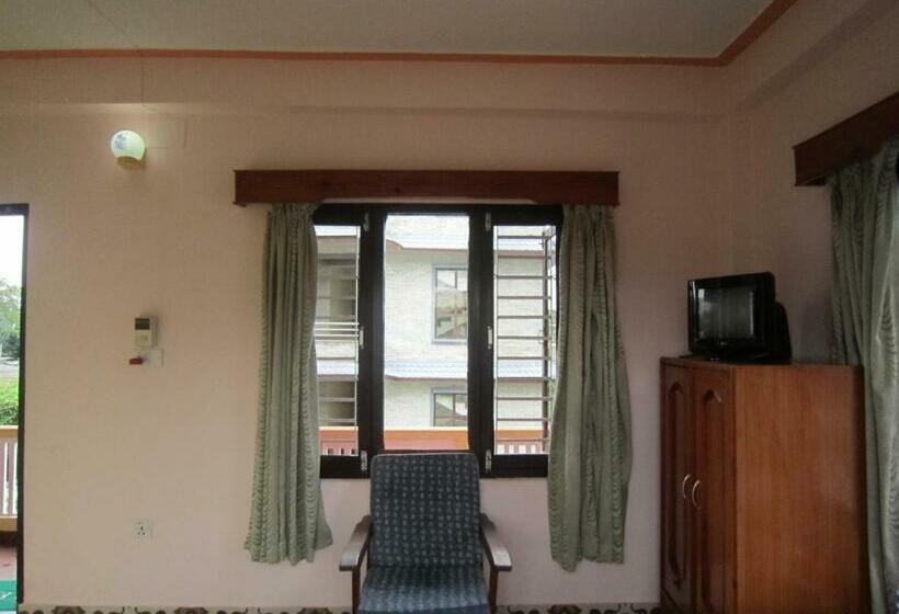 اتاق استاندارد با چشمانداز کوهستان, New Annapurna Guest House