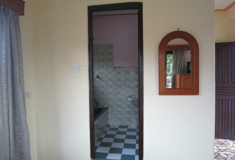 اتاق استاندارد با چشمانداز کوهستان, New Annapurna Guest House