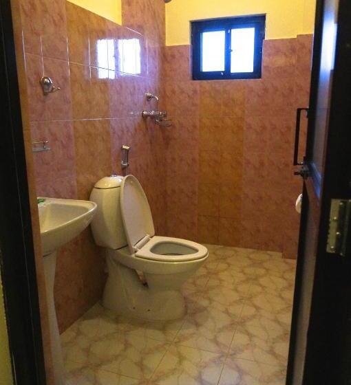 اتاق لوکس با چشمانداز, New Annapurna Guest House