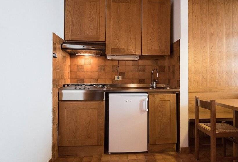 标准工作室, Residence Des Alpes