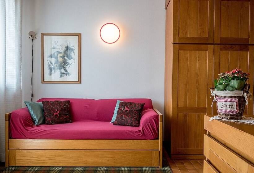 استودیوی استاندارد, Residence Des Alpes
