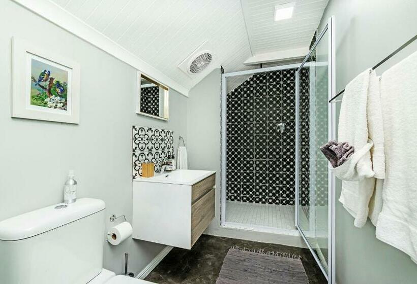 Номер Стандарт, La Montagne Lodge