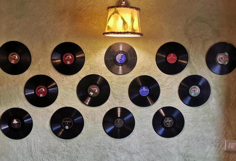 סוויטת 2 חדרי שינה, Oasi Galbusera Bianca