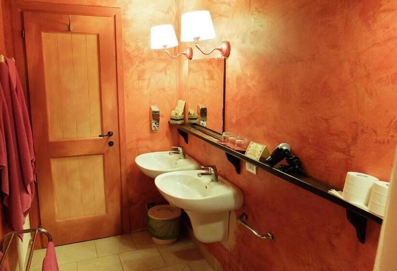 חדר סופריור לשלושה, Oasi Galbusera Bianca