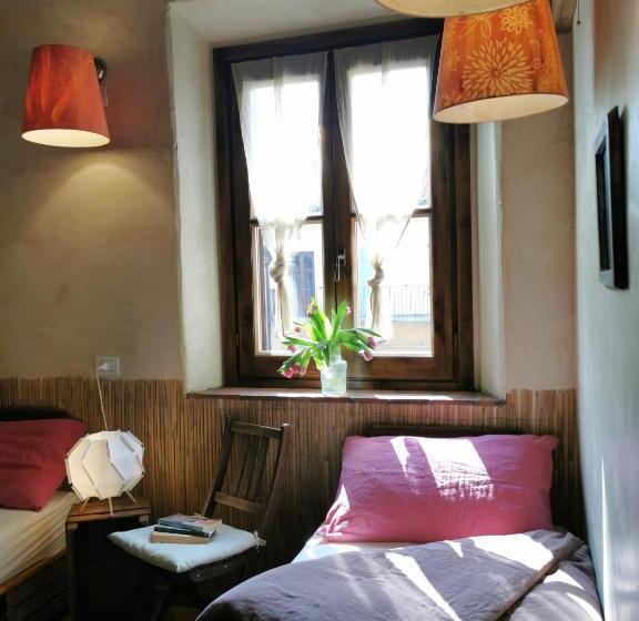 דירת שני חדרים, Oasi Galbusera Bianca