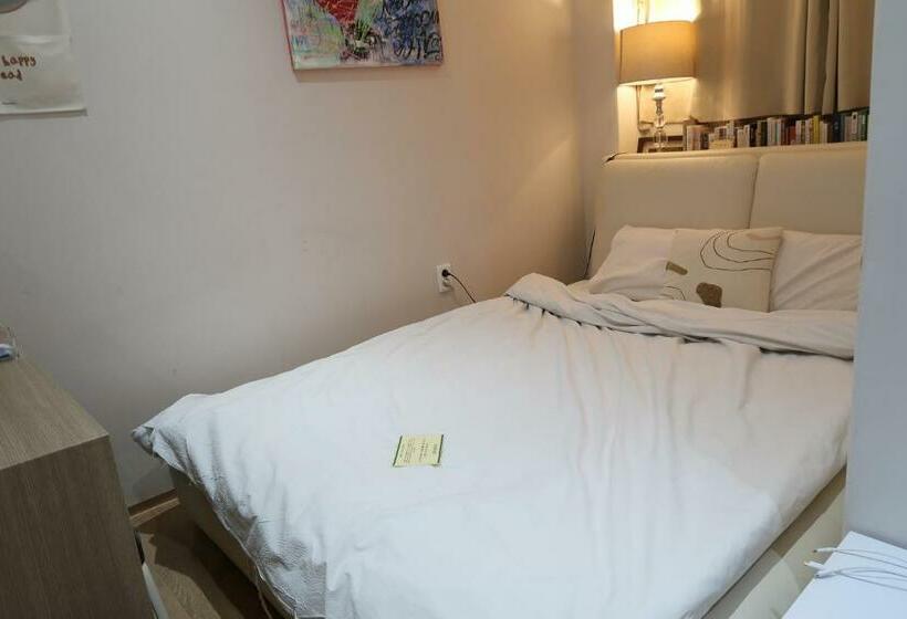 スタンダードルーム, Andong Poonggyung Hostel N Library