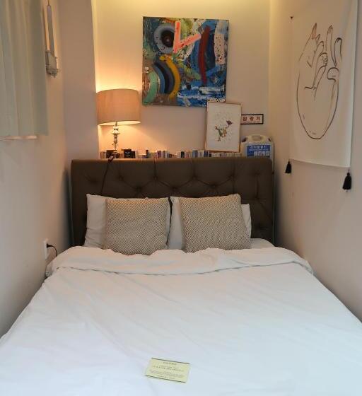 スーペリアールーム, Andong Poonggyung Hostel N Library