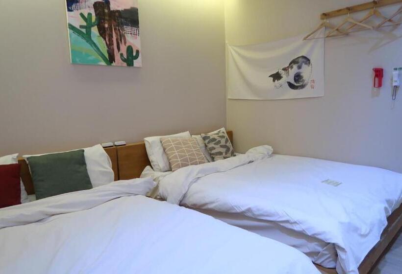 ファミリールーム, Andong Poonggyung Hostel N Library