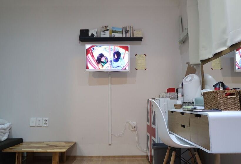 スタンダードルーム, Andong Poonggyung Hostel N Library