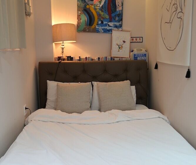 スタンダードルーム, Andong Poonggyung Hostel N Library