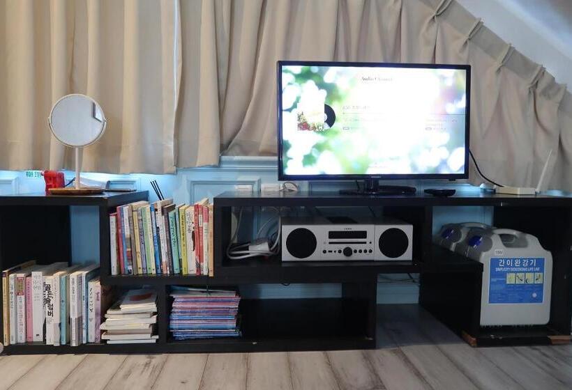 ファミリールーム, Andong Poonggyung Hostel N Library