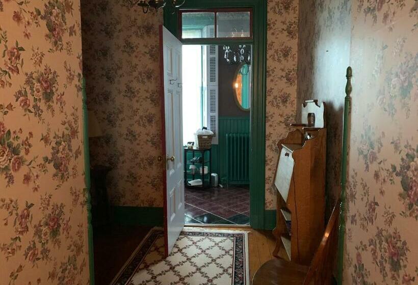 스위트, Susquehanna Manor Inn