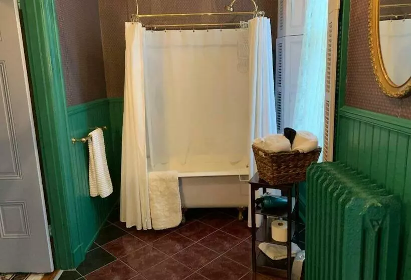 Sviitti, Susquehanna Manor Inn