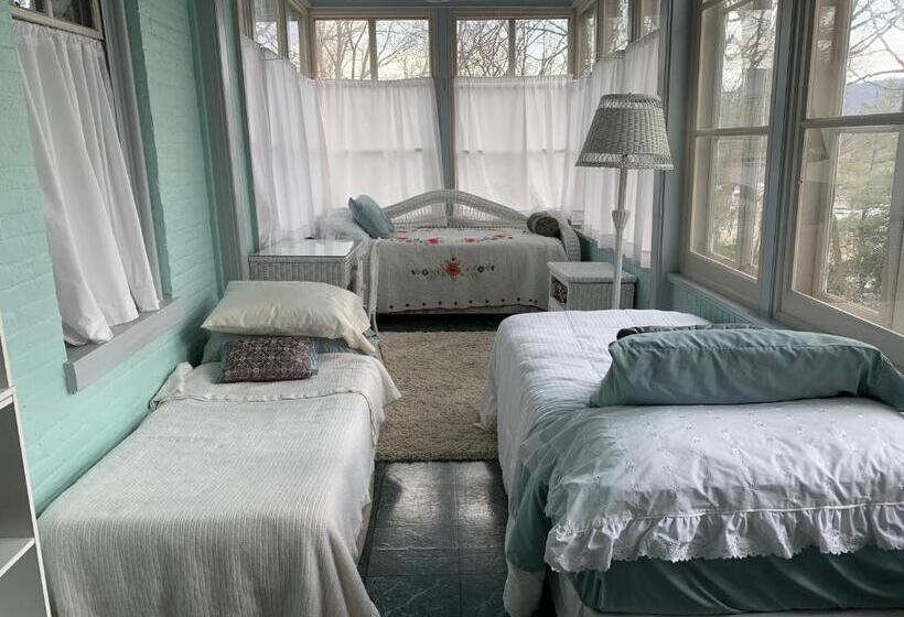 디럭스 룸, Susquehanna Manor Inn